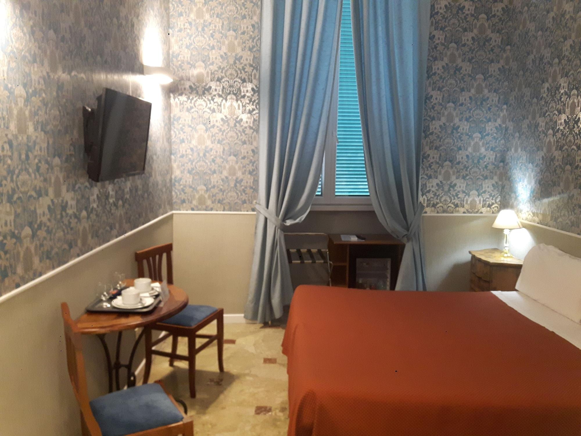 Welcome House Рим Екстериор снимка